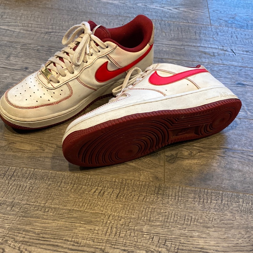 Nike Air Force 1